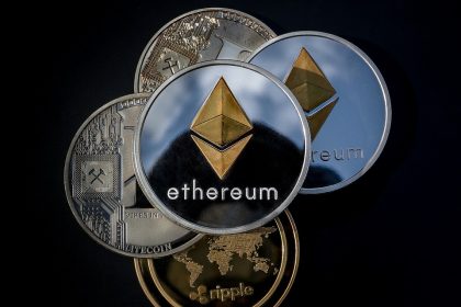 Crypto Smackdown: Bitcoin vs. Ethereum – Which Reigns Supreme?